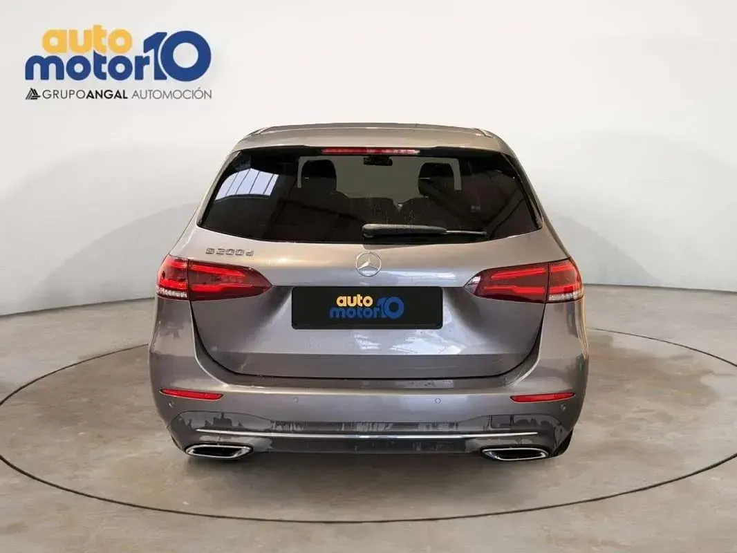 Usado Mercedes B200 150 CV (110 kW) 2019 Utilitario