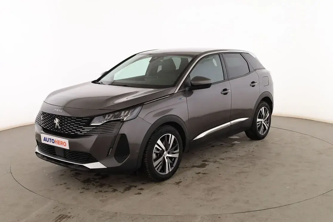 Usado Peugeot 3008 Allure 224 CV (164 kW) 2021 SUV