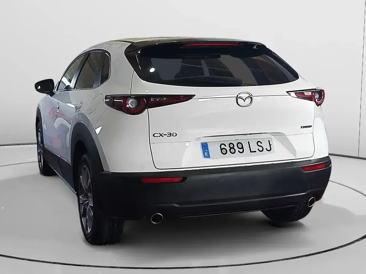 Usado Mazda CX-30 122 CV (89 kW) 2021 Blanco SUV