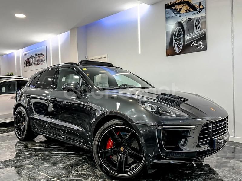 Usado Porsche Macan Turbo 440 CV (323 kW) 2020 Gris / plata SUV