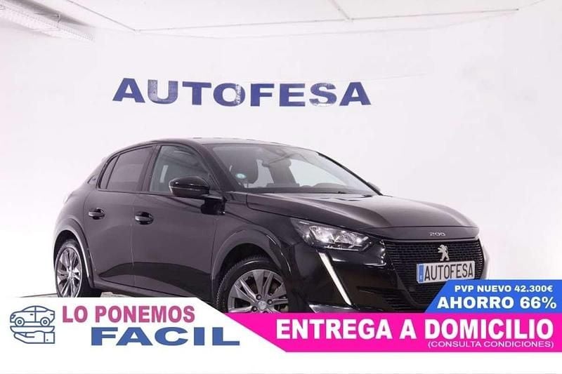 Usado Peugeot 208 Allure 100 kW (136 CV) 2022 Utilitario