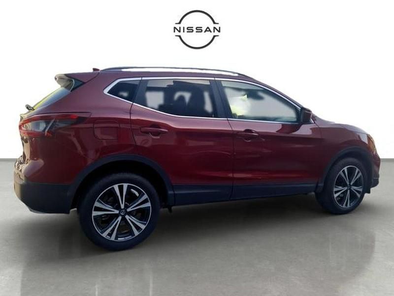 Rojo fusión (metalizado) Usado 2019 Nissan Qashqai N-Connecta SUV | 19.900 € (Precio justo) - Imagen 1/4