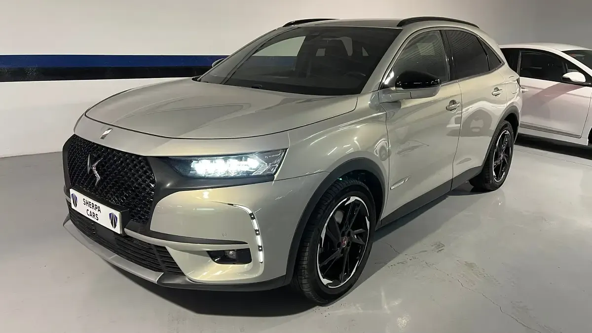 Usado DS Automobiles DS7 Crossback Performance 225 CV (165 kW) 2021 Gris SUV