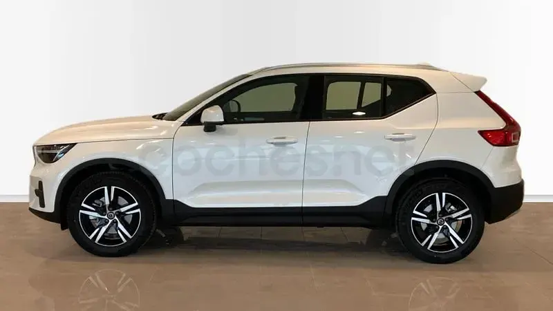 Nuevo Volvo XC40 Core 163 CV (119 kW) 2026 Blanco SUV