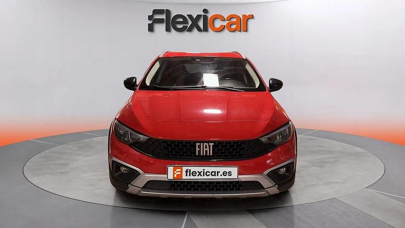 Usado Fiat Tipo 102 CV (75 kW) 2021 Rojo Berlina