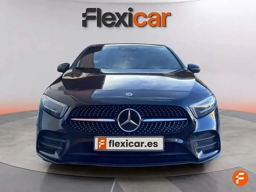 Usado Mercedes A250 218 CV (160 kW) 2021 Negro Berlina