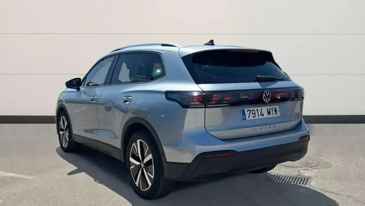 Usado VW Tiguan 150 CV (110 kW) 2025 Gris SUV