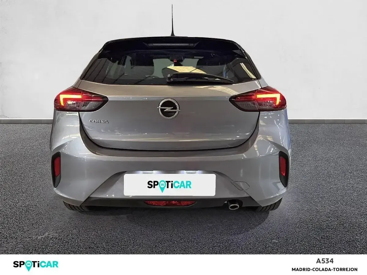 Usado Opel Corsa 100 CV (73 kW) 2023 Gris Utilitario