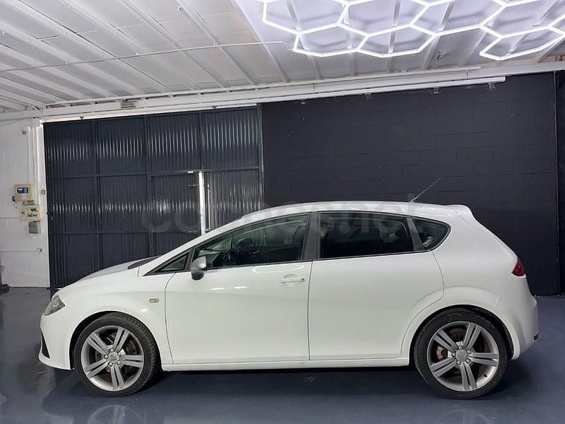 Usado Seat Leon FR 170 CV (125 kW) 2009 Blanco Utilitario