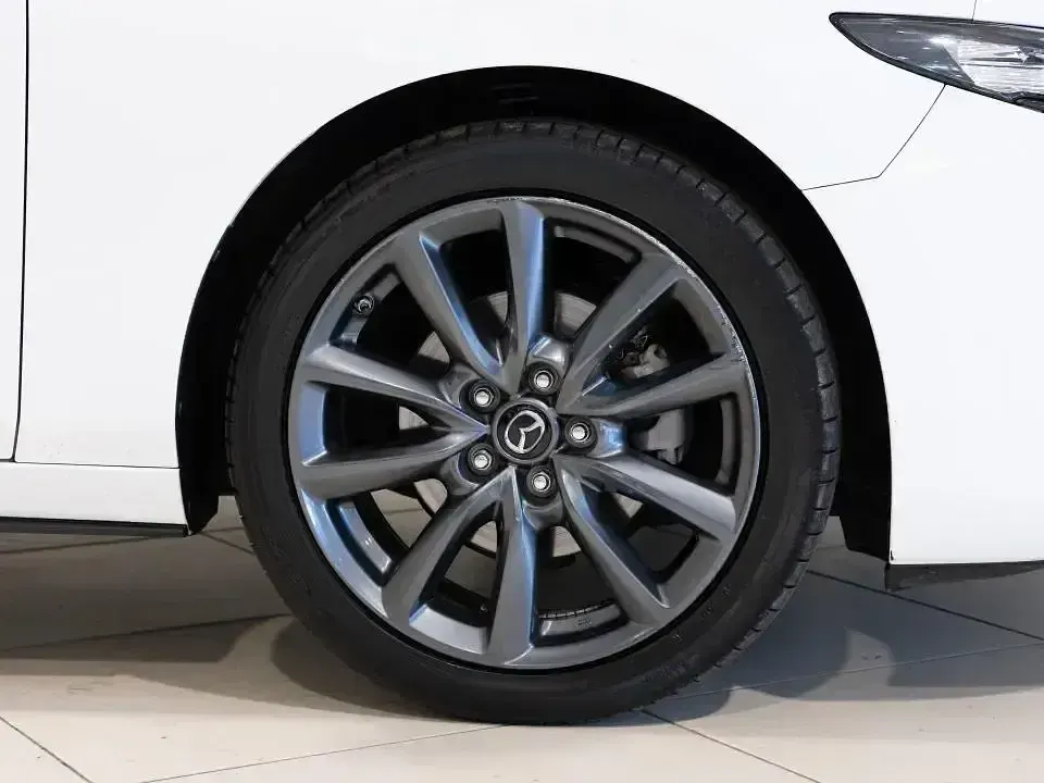 Usado Mazda 3 Center-Line 140 CV (102 kW) 2025 Otro Berlina