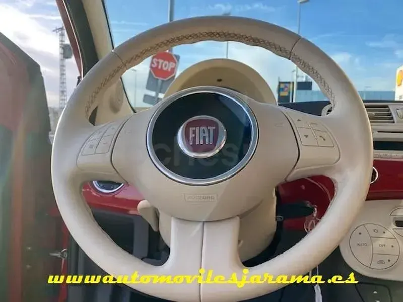 Usado Fiat 500 Lounge 69 CV (50 kW) 2014 Rojo Berlina