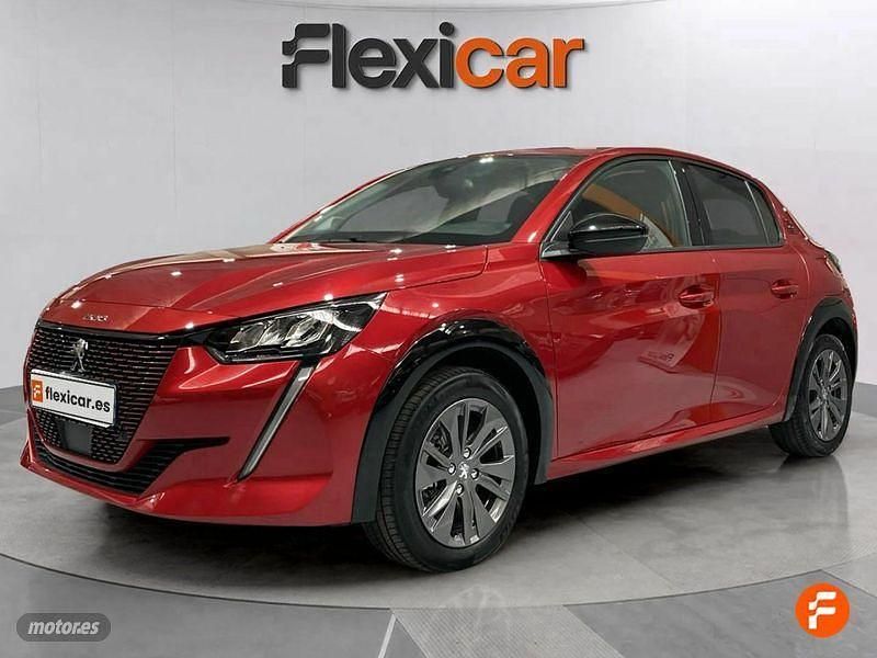 Usado Peugeot 208 Allure 100 kW (136 CV) 2023 Rojo Utilitario