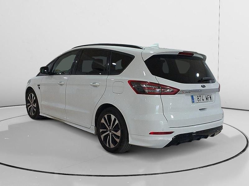 Usado Ford S-MAX ST-Line 190 CV (139 kW) 2023 Blanco Monovolumen