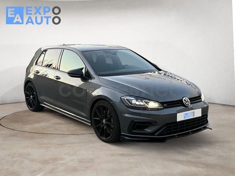 Usado VW Golf VII R 310 CV (228 kW) 2018 Gris / plata Berlina