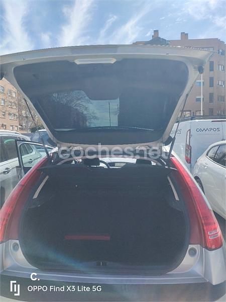 Usado Citroën C4 110 CV (80 kW) 2007 Gris / plata Berlina