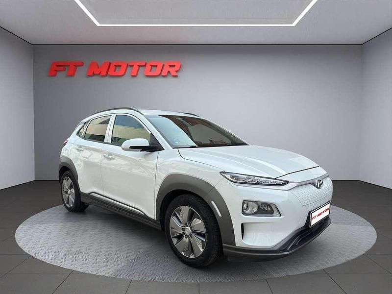 Blanco Usado 2021 Hyundai Kona SUV | 12.499 € (Un poco caro) - Imagen 1/4