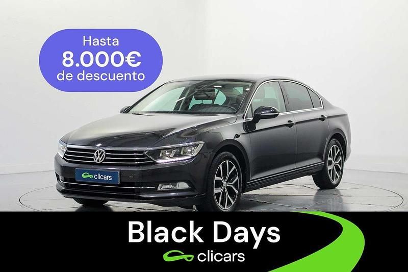 Negro Usado 2019 VW Passat Executive Berlina | 16.190 € (Buen precio) - Imagen 1/4