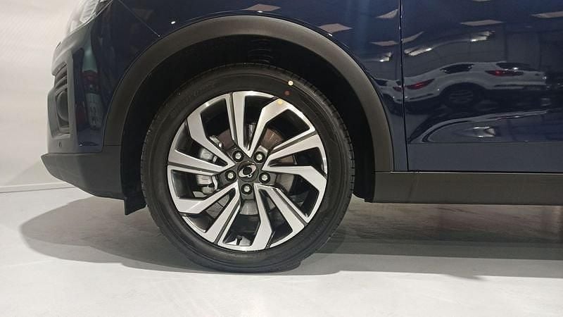 Usado Ssangyong (KGM) Tivoli Limited 163 CV (119 kW) 2022 Azul SUV