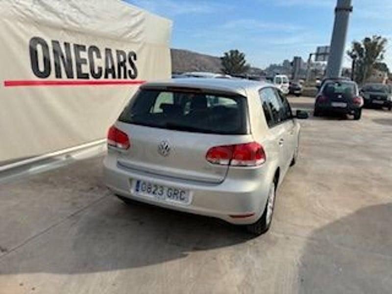 Usado VW Golf VI Advance 105 CV (77 kW) 2009 Gris / plata Utilitario