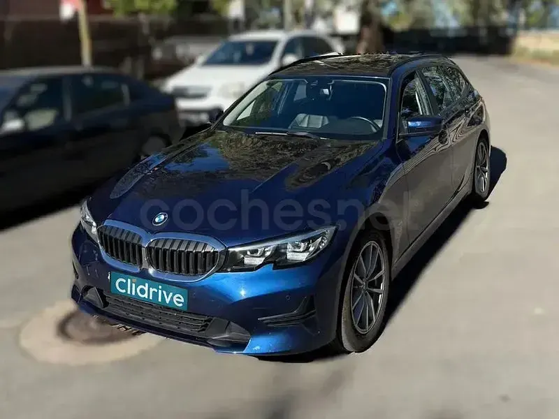 Usado BMW 320 190 CV (139 kW) 2020 Azul Familiar