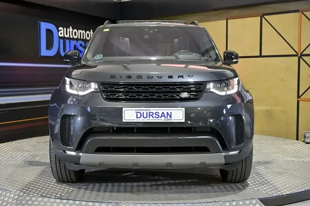 Begagnad Land Rover Discovery 5 HSE Luxury 310 HK (228 kW) 2020 Grå SUV