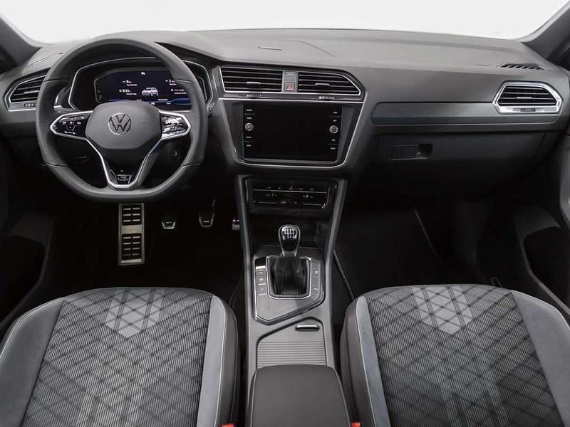 Usado VW Tiguan R-line 150 CV (110 kW) 2022 Azul SUV