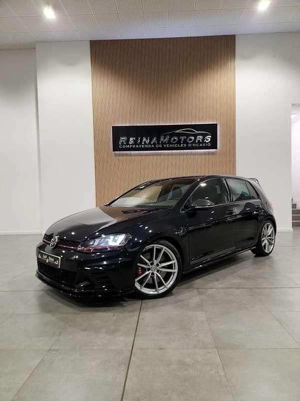 Usado VW Golf VII GTI 265 CV (194 kW) 2017 Negro Utilitario