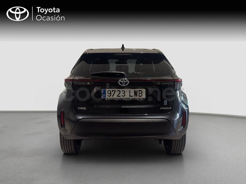 Usado Toyota Yaris Cross Style 116 CV (85 kW) 2022 Negro SUV
