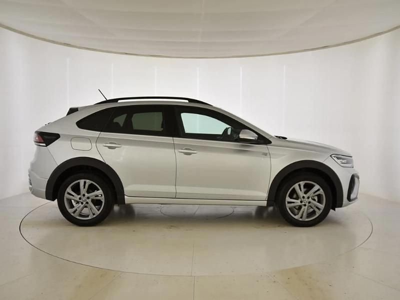 Usado VW Taigo R-line 115 CV (84 kW) 2024 Gris/plata SUV