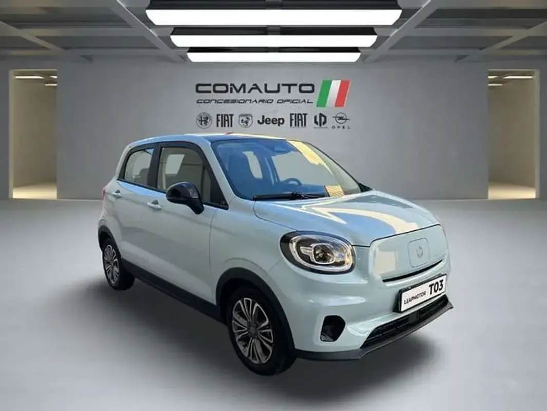 Nuevo Leapmotor T03 69 kW (95 CV) 2026 Azul Utilitario