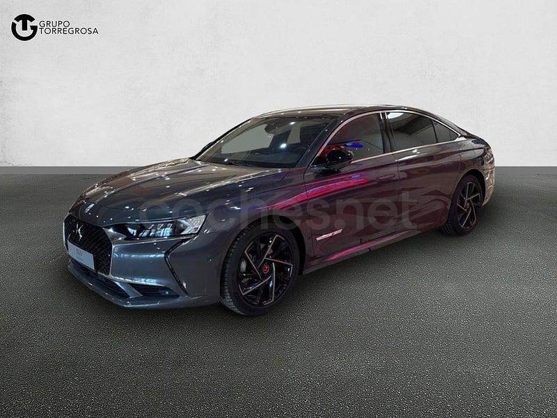 Nuevo DS Automobiles DS9 Performance 250 CV (183 kW) 2025 Gris / plata Berlina