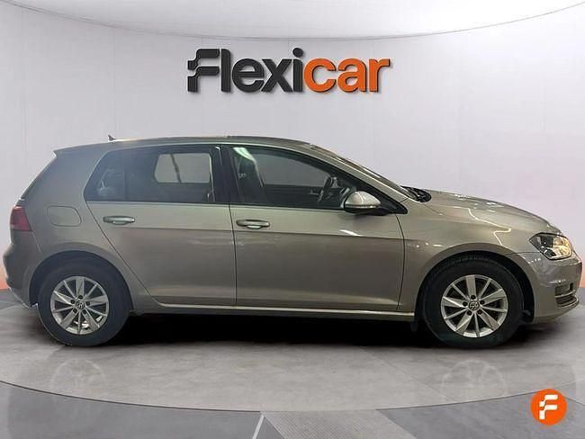 Usado VW Golf VII Advance 110 CV (80 kW) 2017 Gris Utilitario