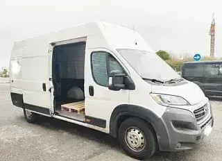 Usado Citroën Jumper 161 HP (118 kW) 2019 Branco Monovolume