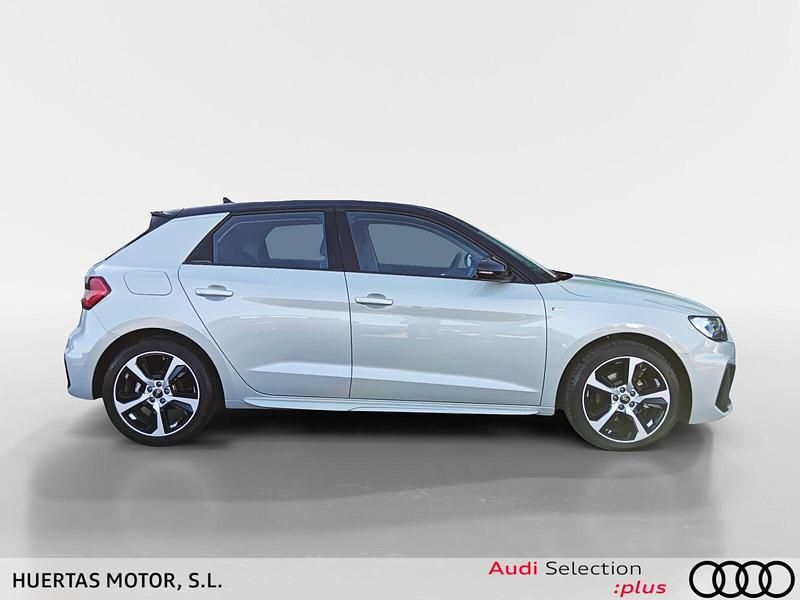 Usado Audi A1 Sportback 116 CV (85 kW) 2025 Gris Utilitario