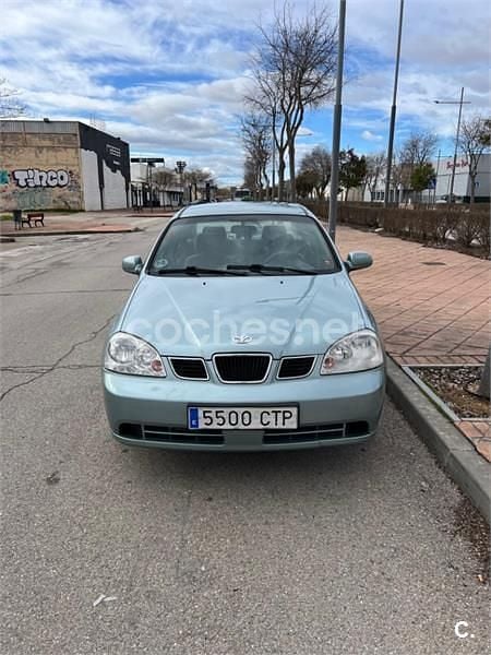 Usado Chevrolet Nubira SE 109 CV (80 kW) 2003 Verde Berlina