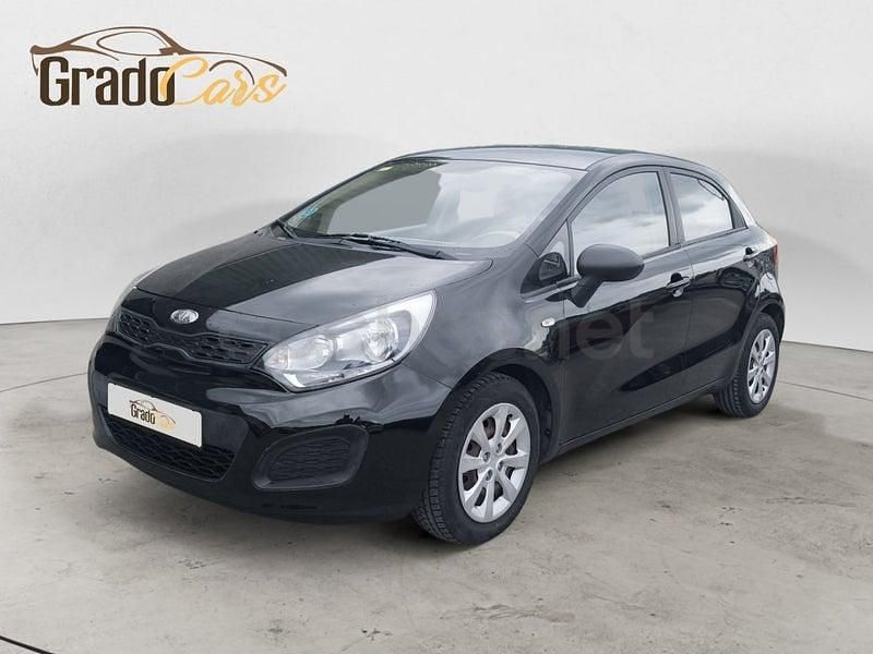 Usado Kia Rio 85 CV (62 kW) 2012 Negro Berlina