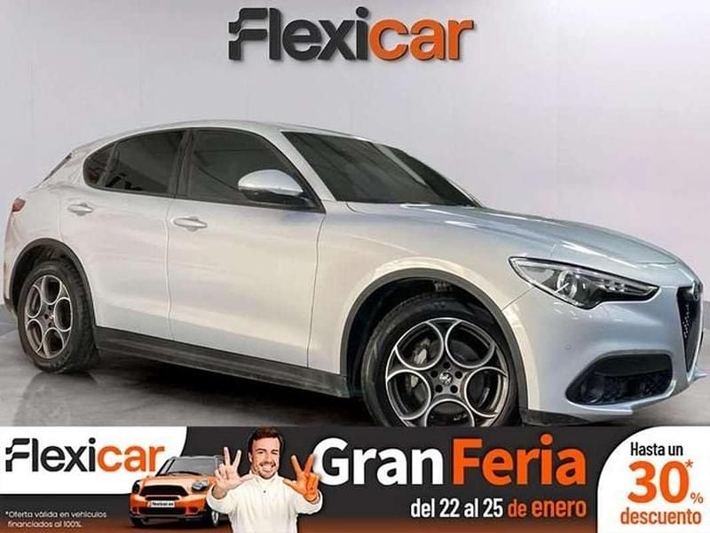 Blanco Usado 2022 Alfa Romeo Stelvio Sprint SUV | 23.990 € (Precio justo) - Imagen 1/4