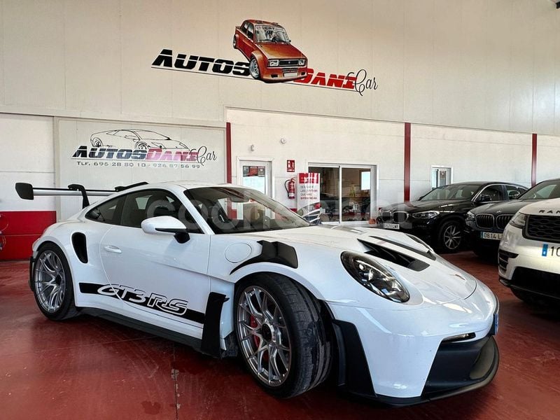 Nuevo Porsche 911 GT3 RS 525 CV (386 kW) 2025 Blanco Coupe