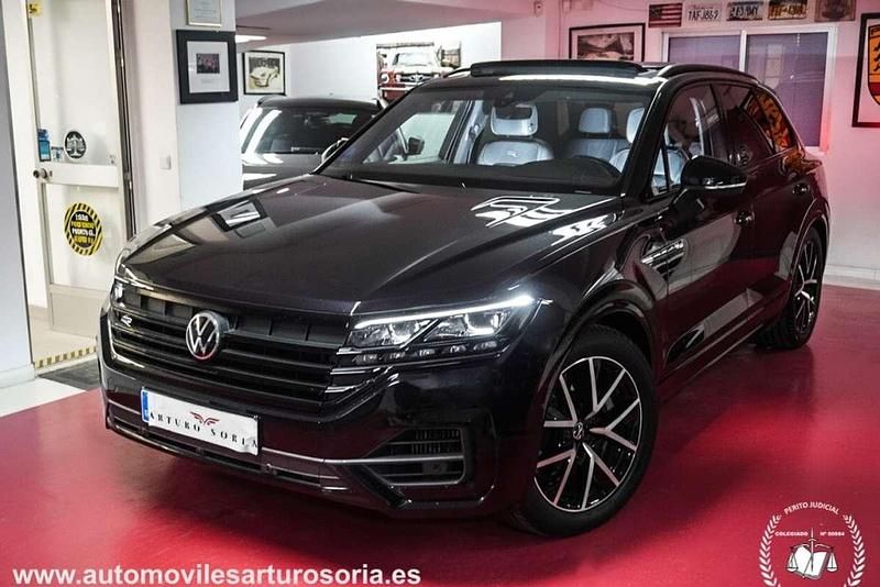 Negro Usado 2021 VW Touareg R SUV | 53.000 € (Precio justo) - Imagen 1/4