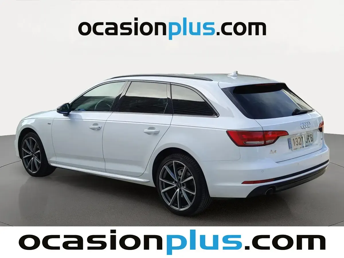 Usado Audi A4 S-Line 150 CV (110 kW) 2017 Blanco Familiar