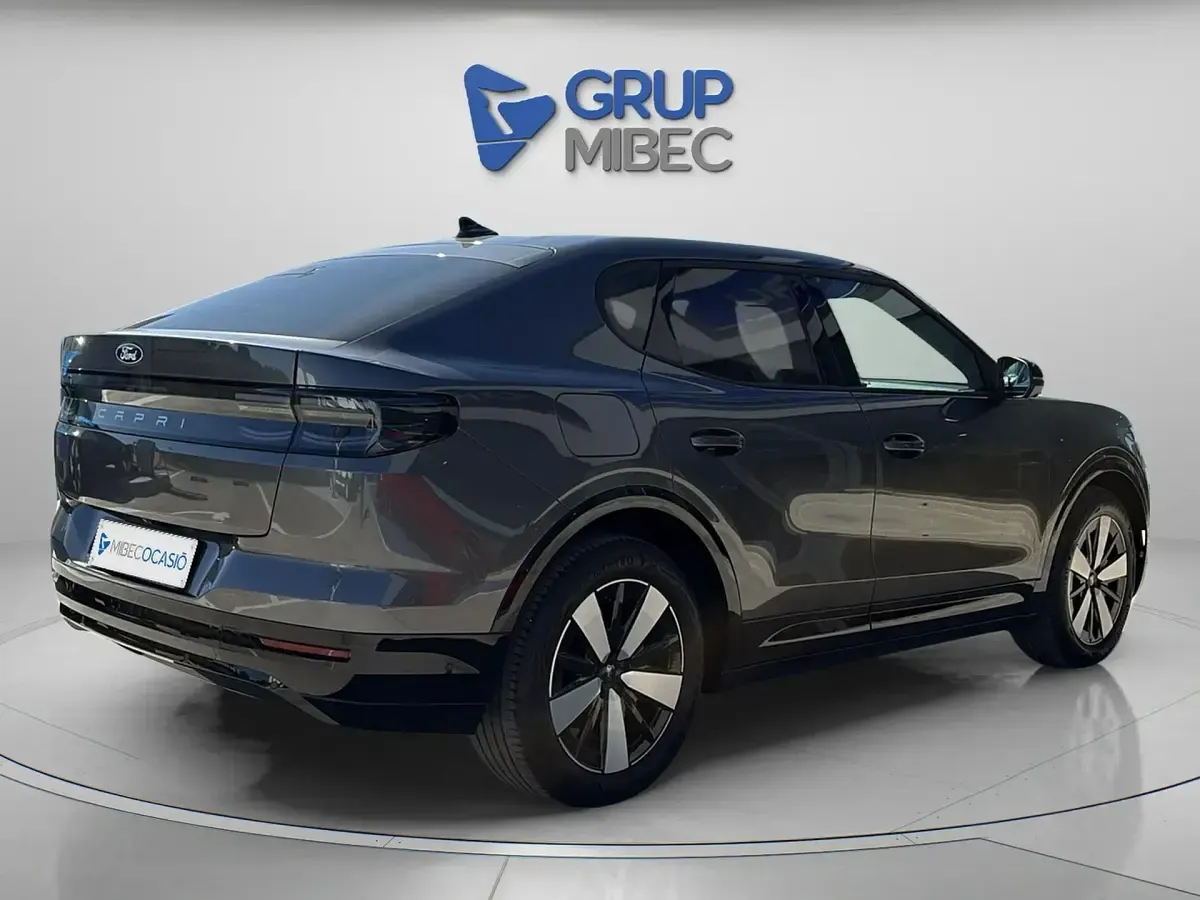 Nuevo Ford Capri 210 kW (286 CV) 2026 Gris magnetic (metalizado) SUV
