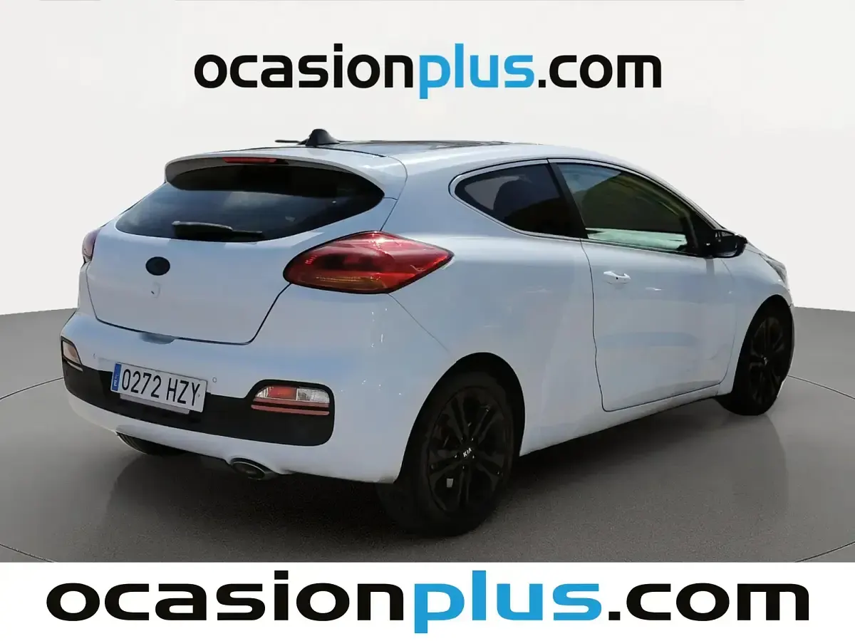 Usado Kia Ceed GT 128 CV (94 kW) 2014 Blanco Berlina