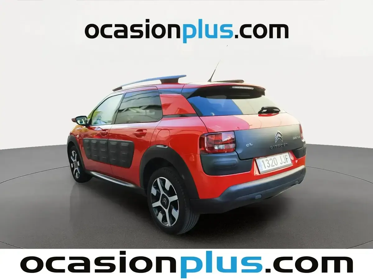 Usado Citroën C4 Feel 110 CV (80 kW) 2015 Rojo SUV