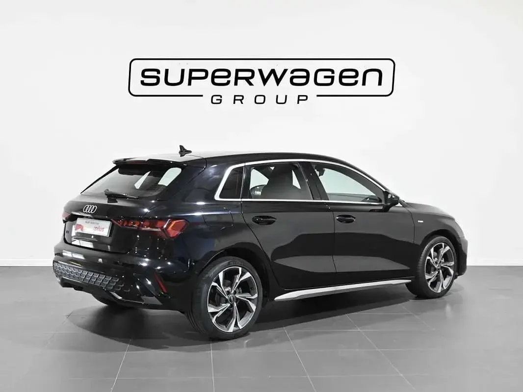Usado Audi A3 Sportback e-tron S-Line 204 CV (150 kW) 2025 Negro Utilitario