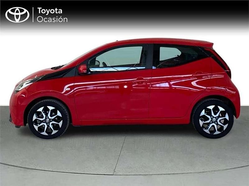 Usado Toyota Aygo X-play 72 CV (52 kW) 2021 Utilitario