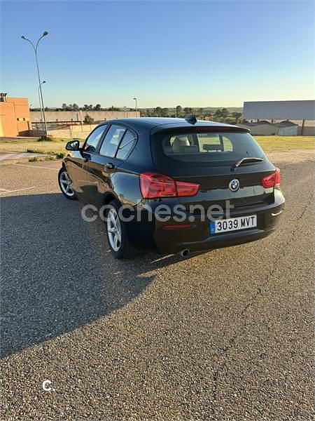 Usado BMW 116 116 CV (85 kW) 2018 Negro Utilitario