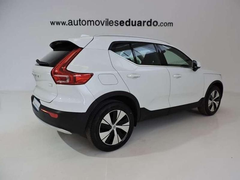 Usado Volvo XC40 Inscription 261 CV (191 kW) 2022 Blanco SUV