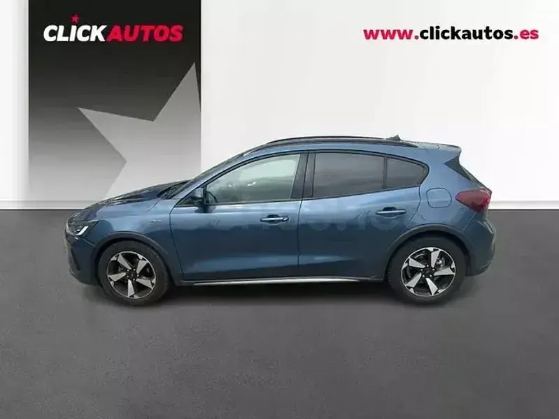 Używany Ford Focus Active 125 KM (91 kW) 2024 Niebieski Sedan/Limuzyna