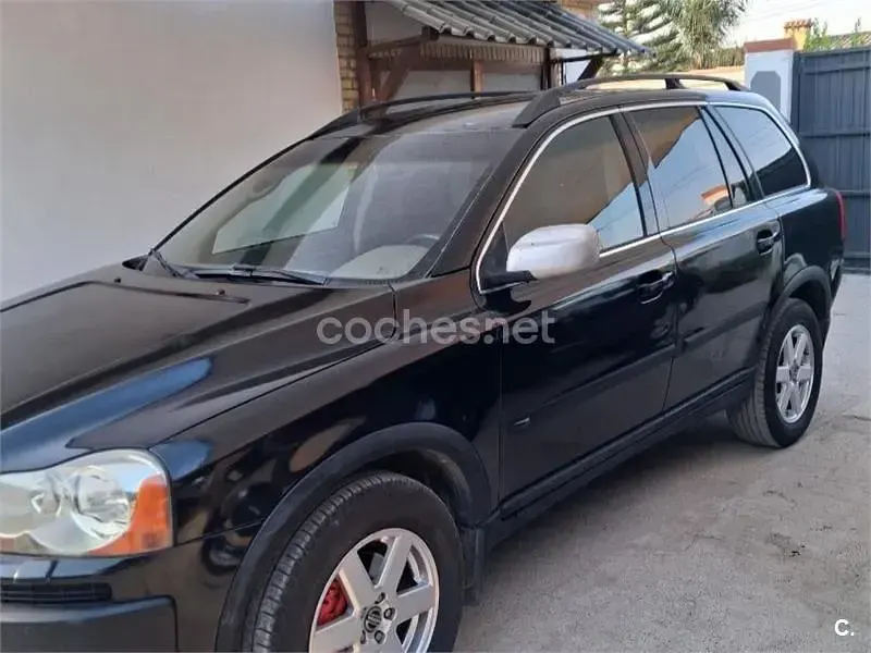 Usado Volvo XC90 Momentum 163 CV (119 kW) 2005 Negro SUV