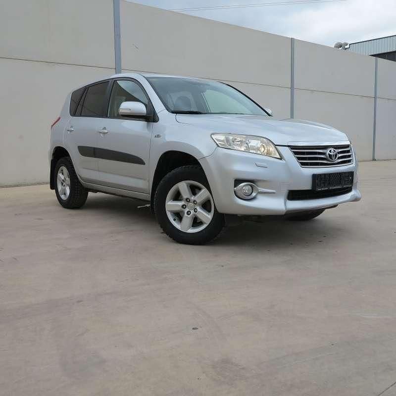 Usado Toyota RAV4 Executive 150 CV (110 kW) 2012 Plateado SUV